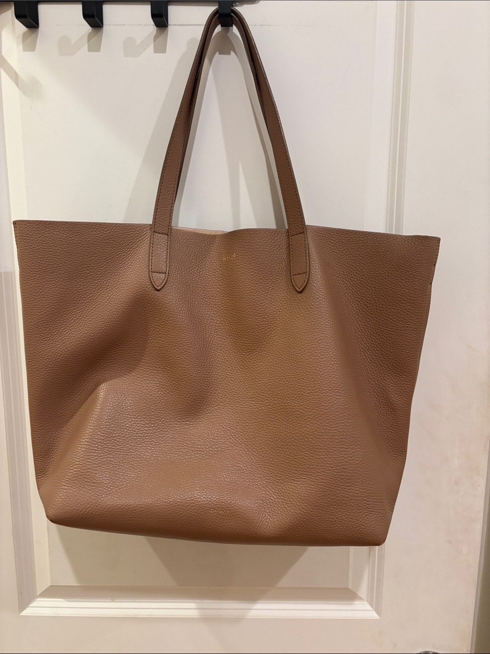 Cuyana Pebbled Leather Tote in Brown Tan
